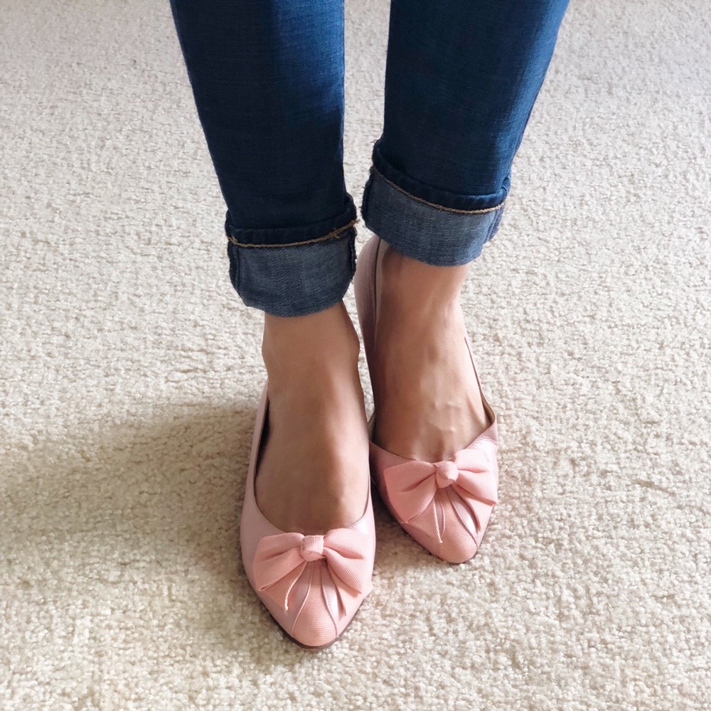 Vintage pink bow flats